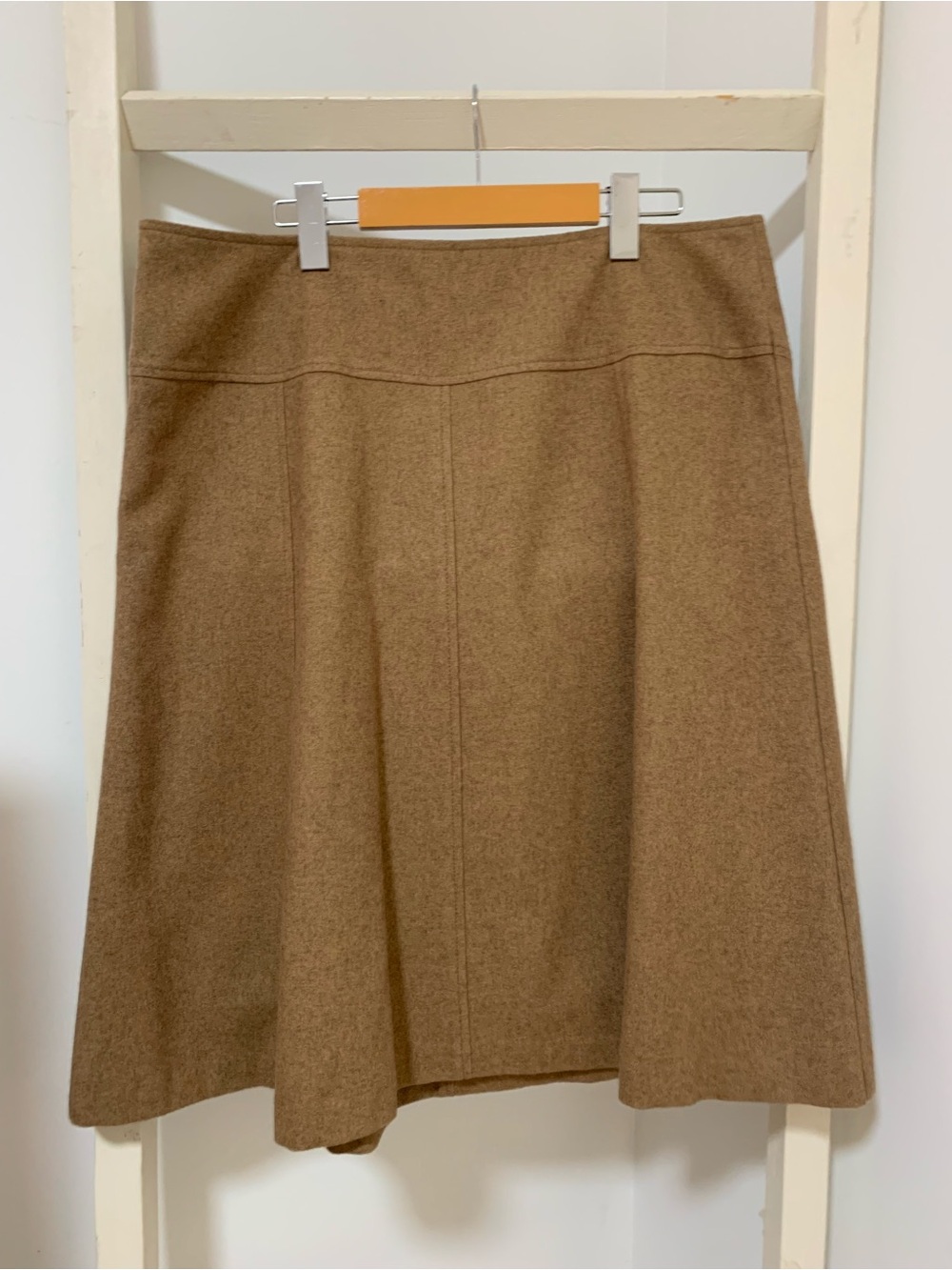 Cassis wool blend lined skirt